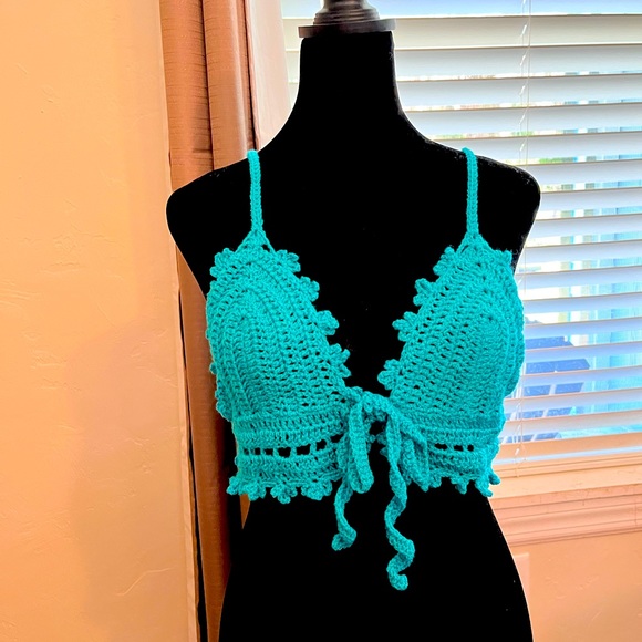 Tops - Crochet top